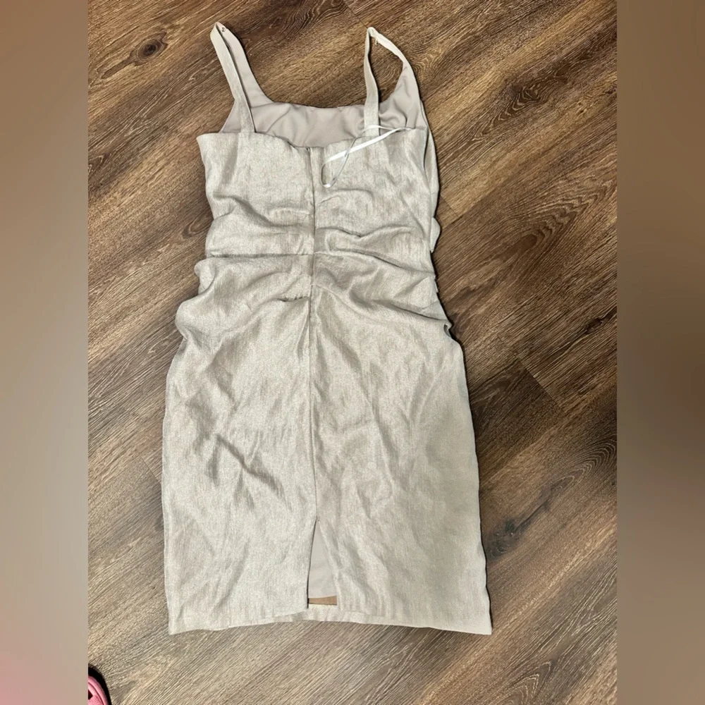 Fancy suzi chin by maggie boutique size 10 scrunch metallic party dress - Picture 10 of 11